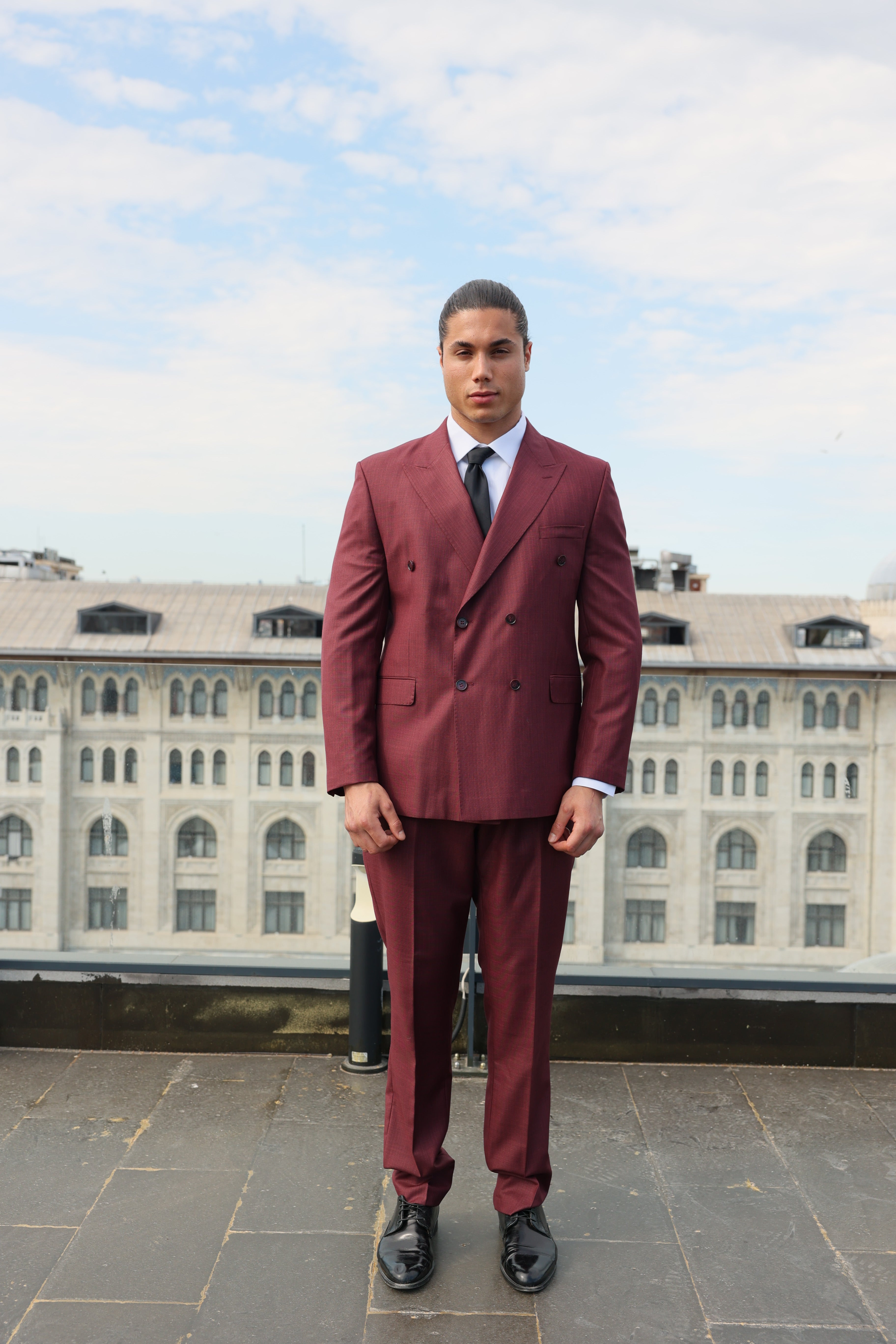 Men's Superb Burgundy Texture Double-Breasted Suit With burgundy Crested Buttons