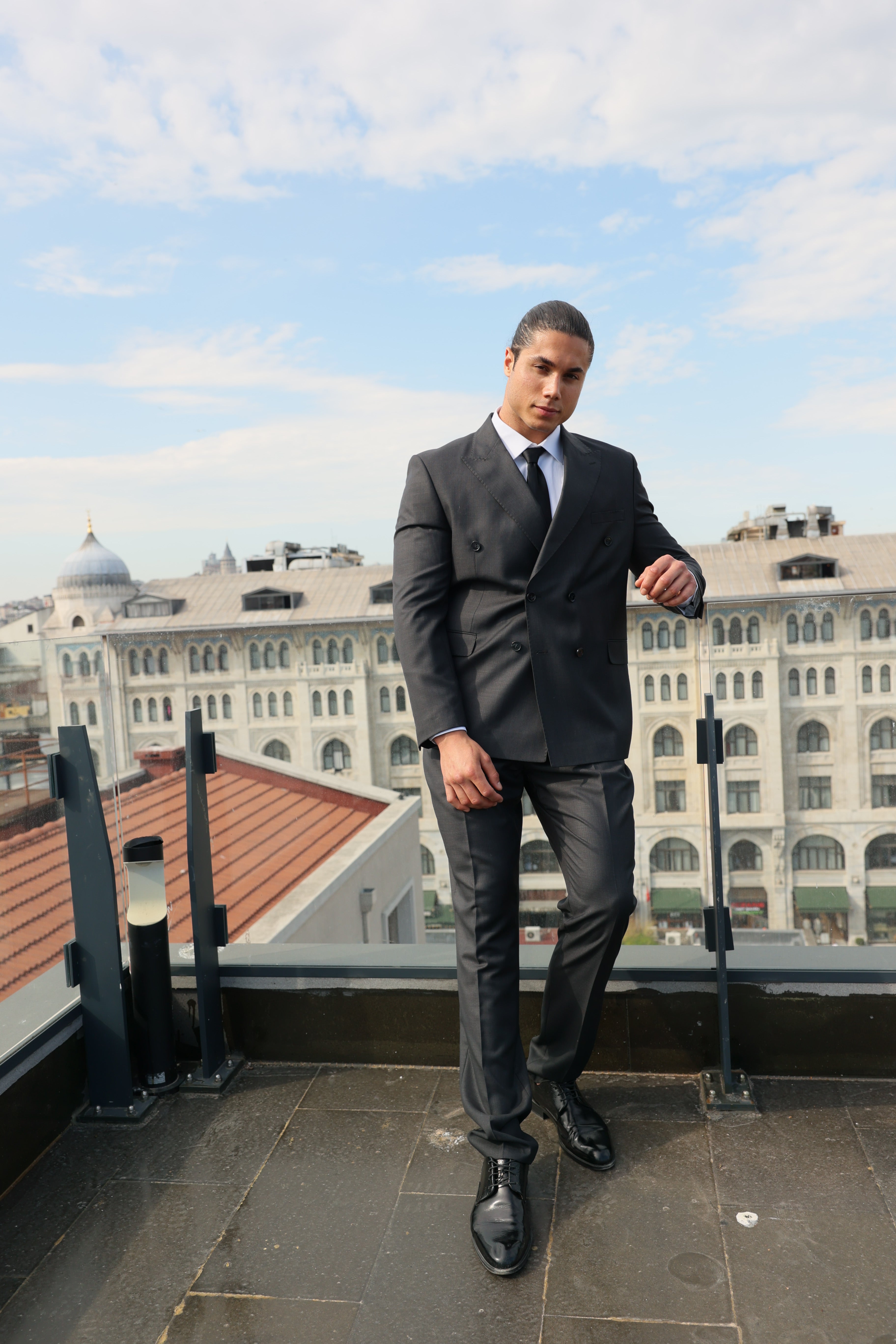 Charcoal Grey Double-Breasted Suit for Men