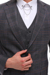 ICONYN HAYES - Grey Mixed & Matched Three Piece Suit